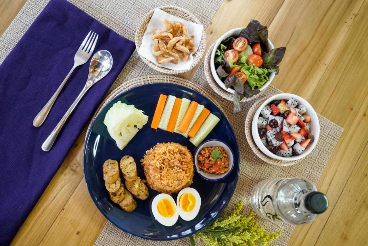 Norn Nimman13 Boutique Hotel Чиангмай Екстериор снимка