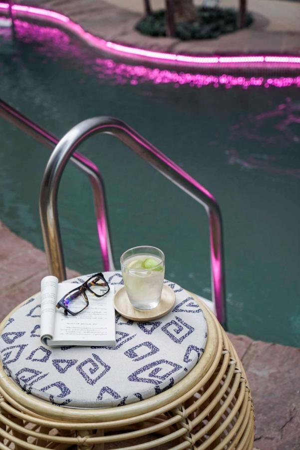 Norn Nimman13 Boutique Hotel Чиангмай Екстериор снимка